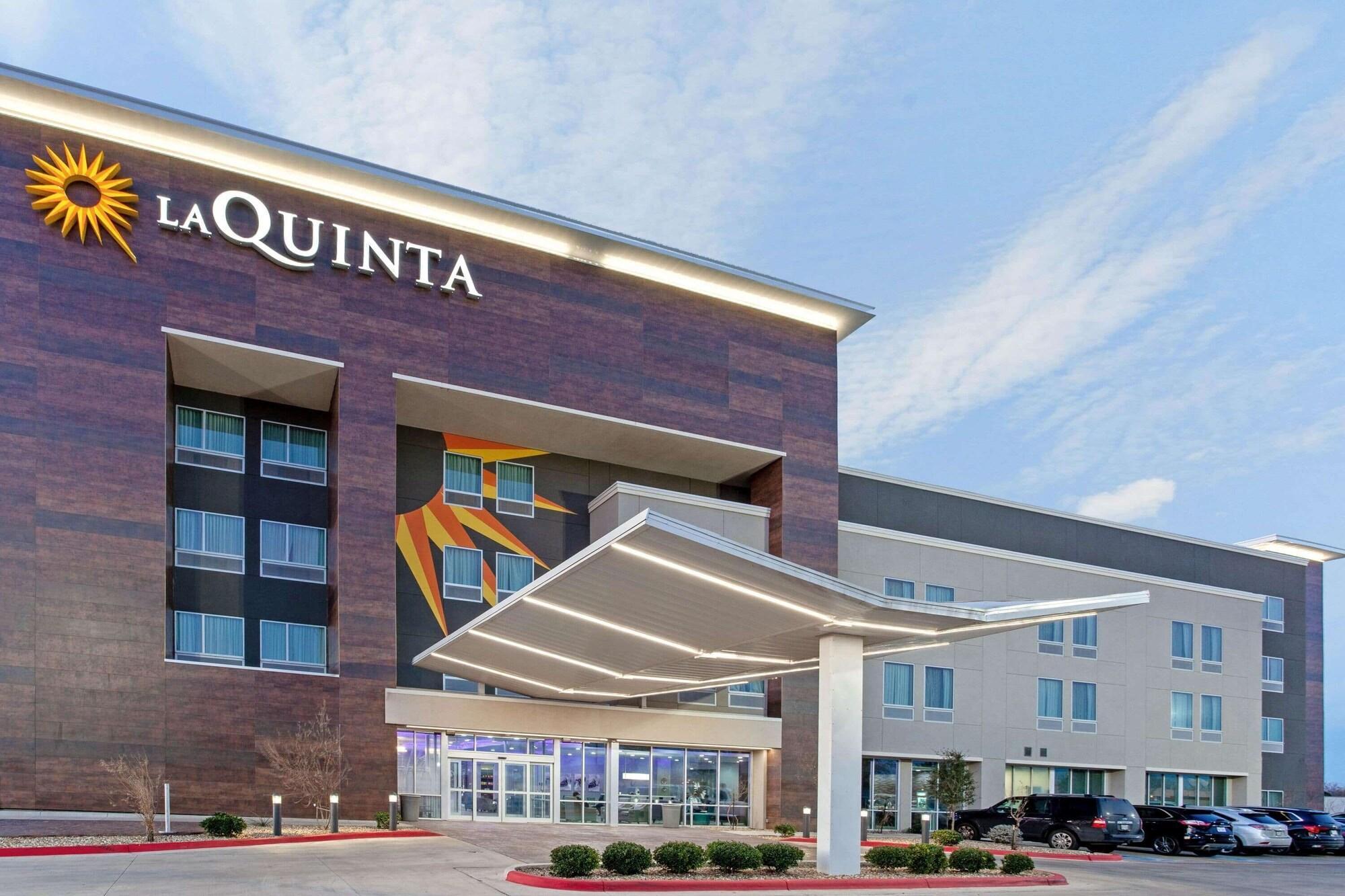 La Quinta By Wyndham Lubbock South Hotel Eksteriør billede