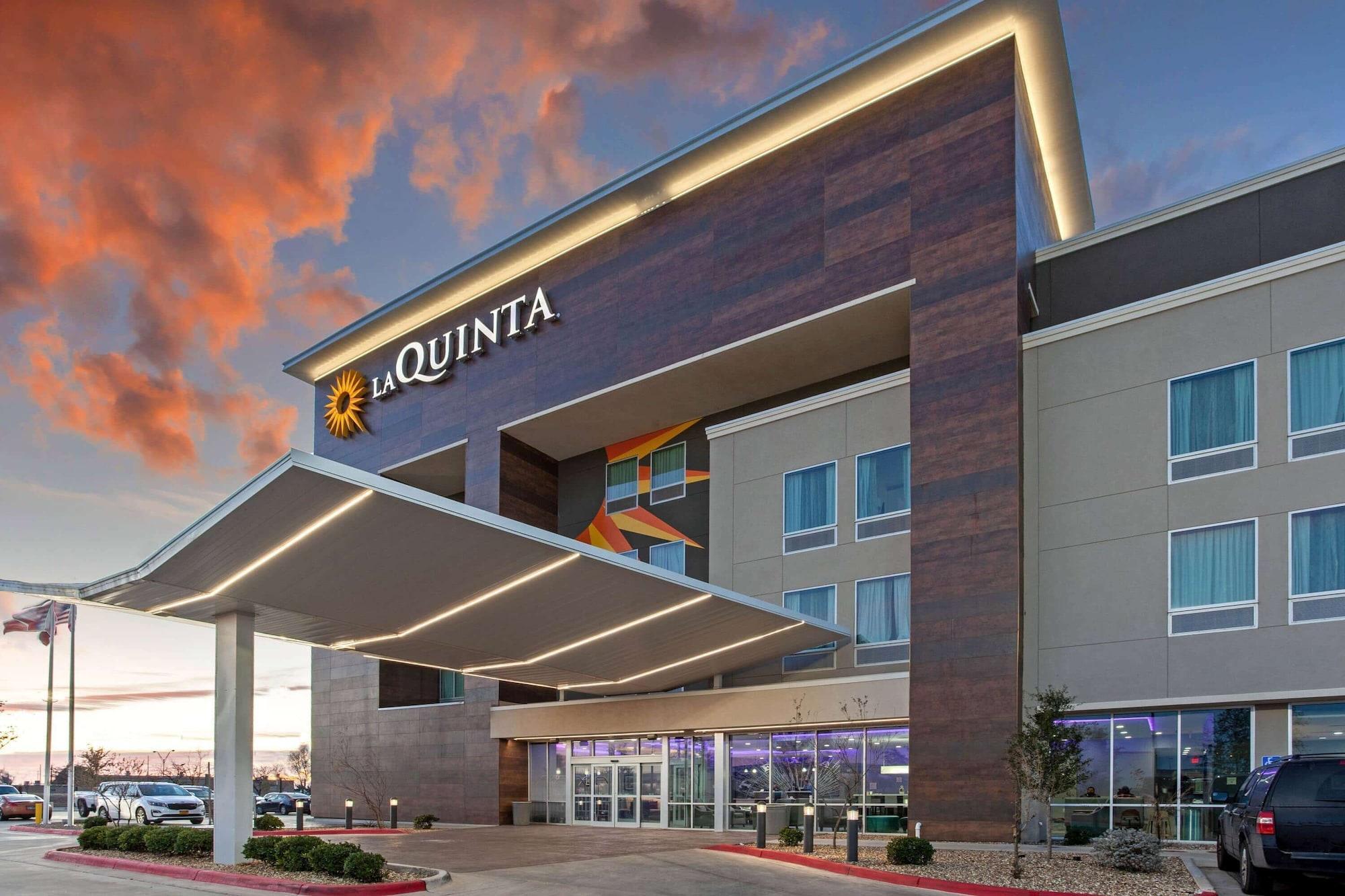 La Quinta By Wyndham Lubbock South Hotel Eksteriør billede