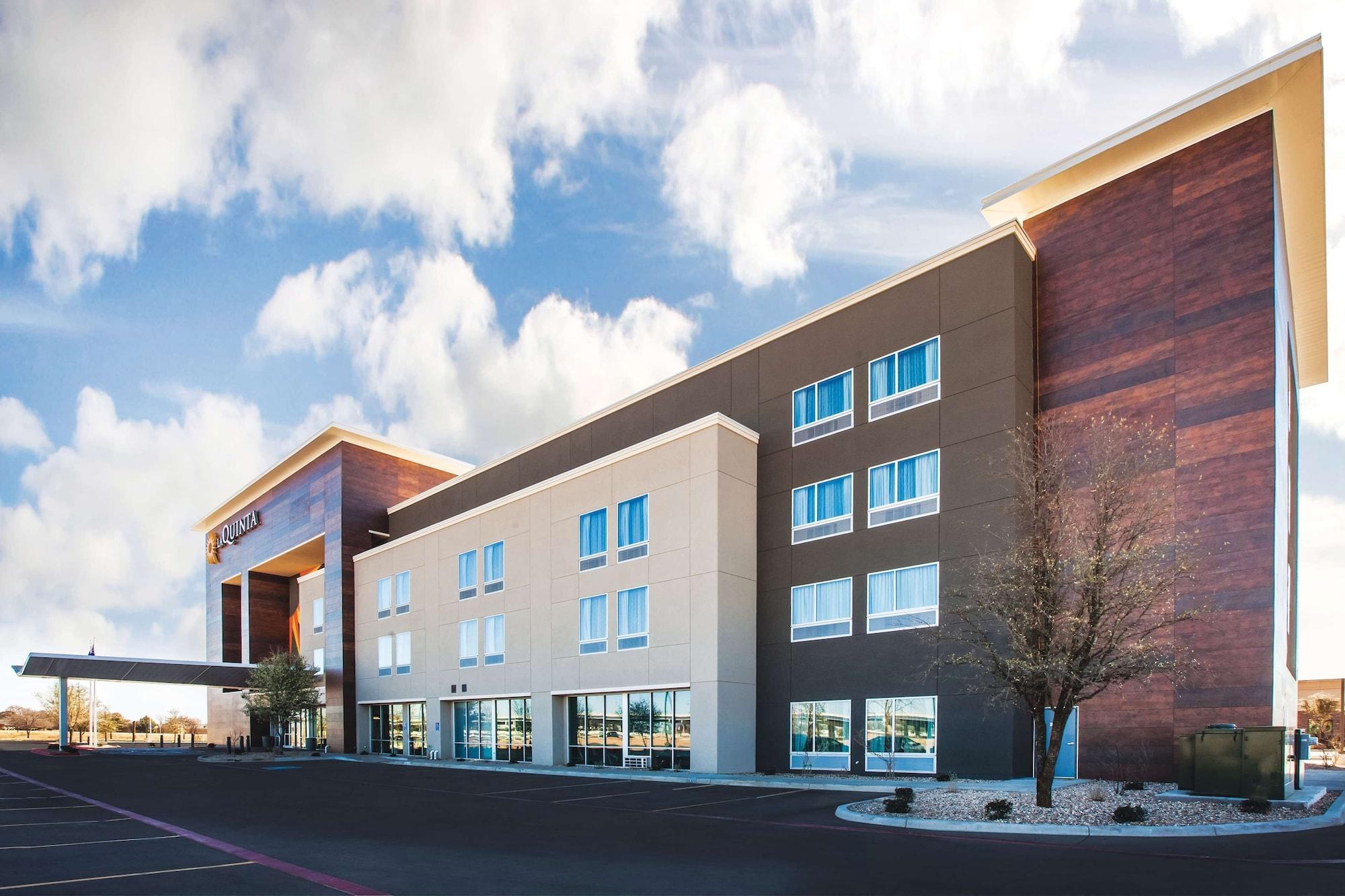 La Quinta By Wyndham Lubbock South Hotel Eksteriør billede